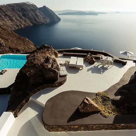 Aenaon Lägenhetshotell 4*